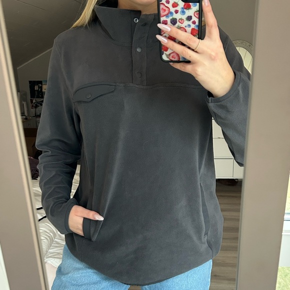 Cozy Fleece - Picture 2 of 5